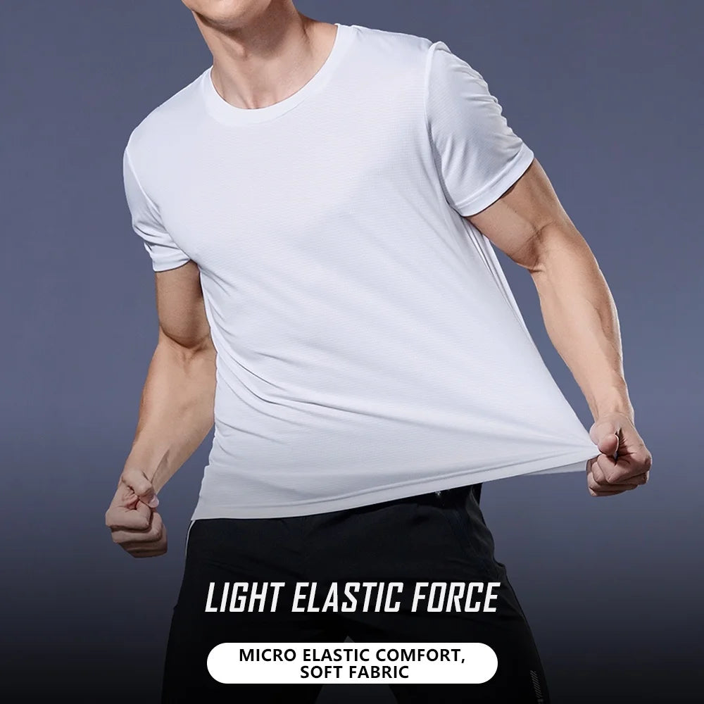 Men's Lightweight Quick-Dry Short Sleeve Moisture-Wicking T-Shirt for Gym and Running Activities