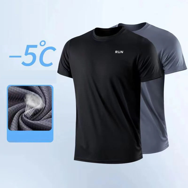 Men's Lightweight Quick-Dry Short Sleeve Moisture-Wicking T-Shirt for Gym and Running Activities